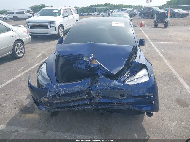 2021 Tesla Model 3 Performance Dual Motor All-wheel Drive მანქანა იყიდება აუქციონზე, vin: 5YJ3E1EC8MF092540, აუქციონის ნომერი: 45010396