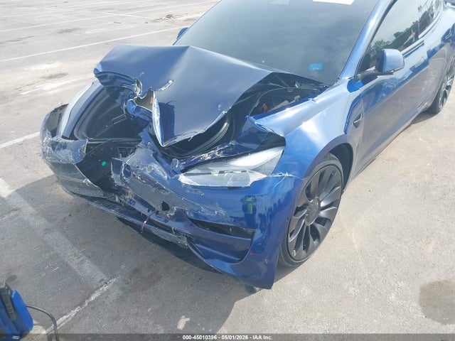 2021 Tesla Model 3 Performance Dual Motor All-wheel Drive მანქანა იყიდება აუქციონზე, vin: 5YJ3E1EC8MF092540, აუქციონის ნომერი: 45010396