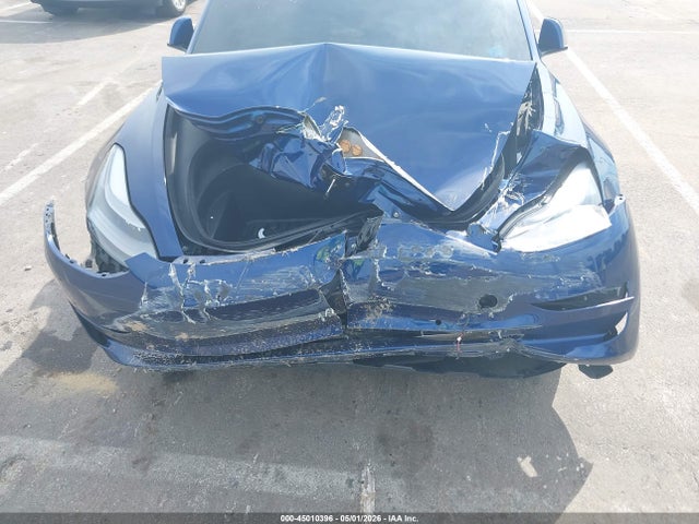 2021 Tesla Model 3 Performance Dual Motor All-wheel Drive მანქანა იყიდება აუქციონზე, vin: 5YJ3E1EC8MF092540, აუქციონის ნომერი: 45010396