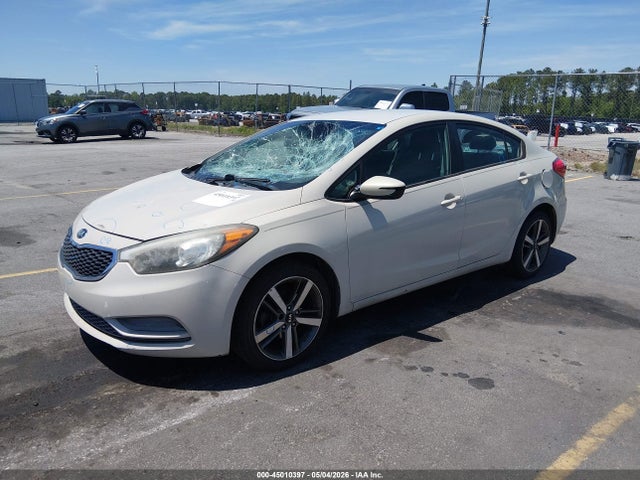 45010397 :رقم المزاد ، KNAFK4A65F5368018 vin ، 2015 Kia Forte Lx مزاد بيع