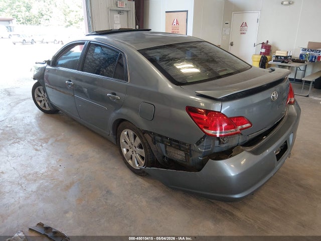 Продажа на аукционе авто 2005 Toyota Avalon Xls, vin: 4T1BK36B95U009823, номер лота: 45010415