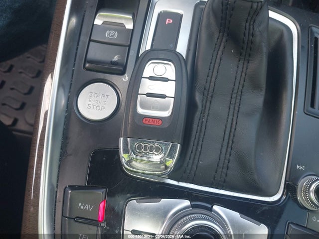 Audi Q5 2.0t Premium 2016 WA1L2AFP0GA146446 Image 11