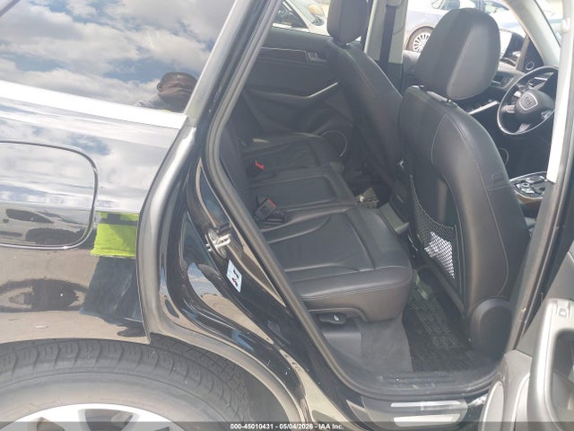 Audi Q5 2.0t Premium 2016 WA1L2AFP0GA146446 Image 8