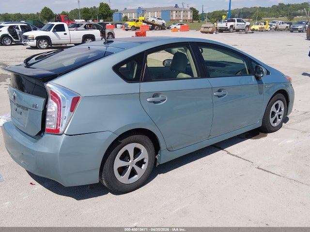 Продажа на аукционе авто 2012 Toyota Prius Four, vin: JTDKN3DU7C1604636, номер лота: 45010471