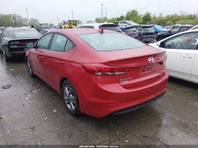 45010490 :رقم المزاد ، 5NPD84LFXHH200030 vin ، 2017 Hyundai Elantra Value Edition مزاد بيع
