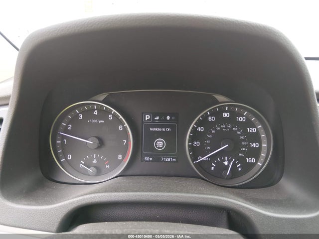 45010490 :رقم المزاد ، 5NPD84LFXHH200030 vin ، 2017 Hyundai Elantra Value Edition مزاد بيع