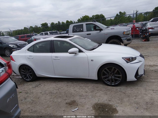 Продаж на аукціоні авто 2018 Lexus Is 300, vin: JTHC81D20J5031503, номер лоту: 45010506