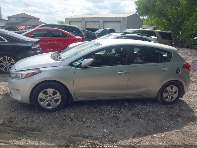 Продаж на аукціоні авто 2017 Kia Forte Lx, vin: KNAFK5A81H5698491, номер лоту: 45010520