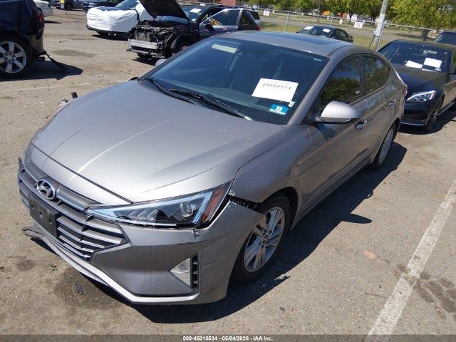 2020 Hyundai Elantra Value Edition მანქანა იყიდება აუქციონზე, vin: KMHD84LF9LU070560, აუქციონის ნომერი: 45010534
