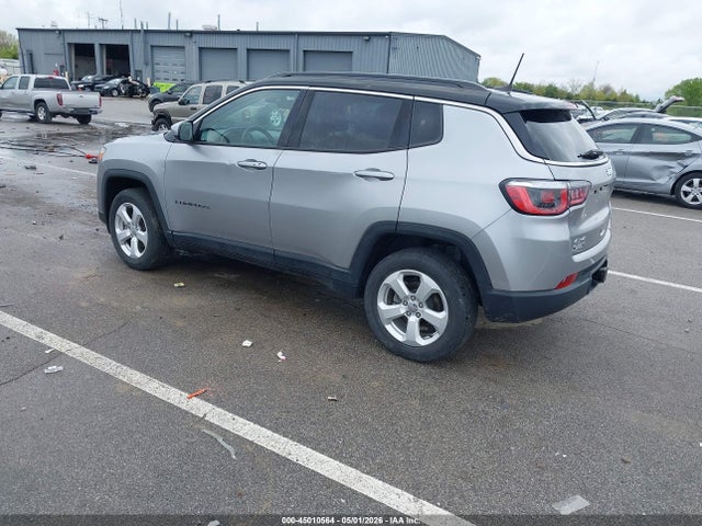 2019 Jeep Compass Latitude 4x4 მანქანა იყიდება აუქციონზე, vin: 3C4NJDBB0KT696910, აუქციონის ნომერი: 45010564