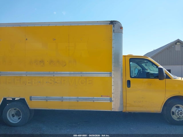 Продаж на аукціоні авто 2011 Gmc Savana Cutaway Work Van, vin: 1GD374CG6B1901441, номер лоту: 45010581