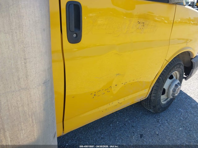 Продаж на аукціоні авто 2011 Gmc Savana Cutaway Work Van, vin: 1GD374CG6B1901441, номер лоту: 45010581