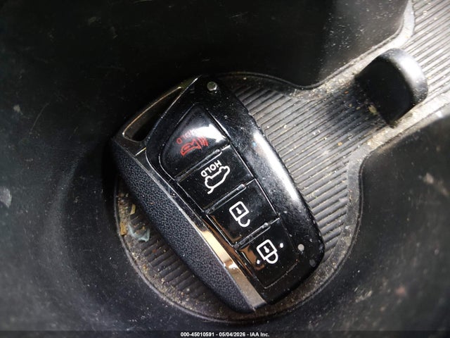 2014 Hyundai Santa Fe Sport 2.4l მანქანა იყიდება აუქციონზე, vin: 5XYZU3LB9EG170448, აუქციონის ნომერი: 45010591