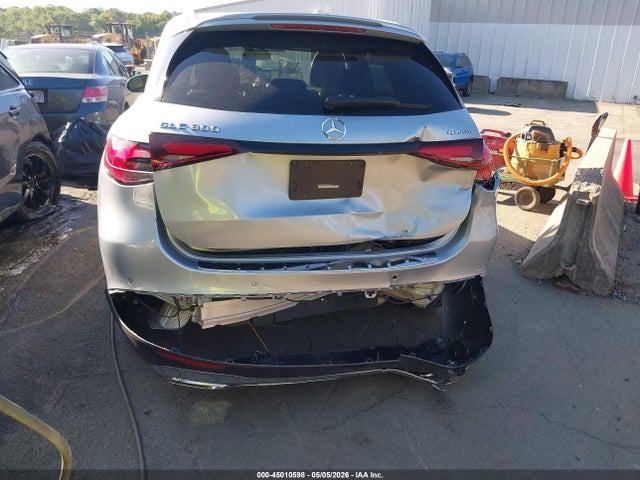 45010598 :رقم المزاد ، W1NKM4HB4RF214731 vin ، 2024 Mercedes-benz Glc 300 4matic Suv مزاد بيع