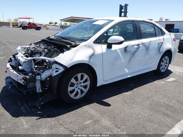Toyota COROLLA LE 2026 5YFB4MDE6TP360975 Image 2
