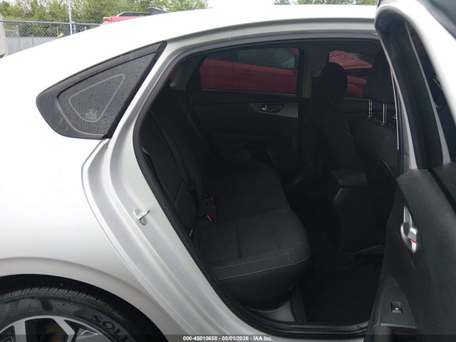 Продажа на аукционе авто 2021 Kia Forte Lxs, vin: 3KPF24AD5ME264115, номер лота: 45010658