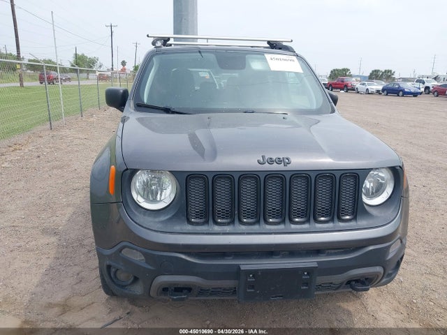 45010690 :رقم المزاد ، ZACCJBAB0JPH48474 vin ، 2018 Jeep Renegade Upland Edition 4x4 مزاد بيع