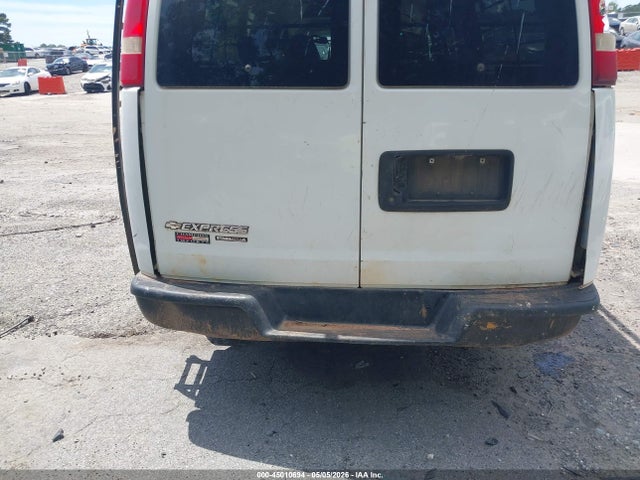 Продажа на аукционе авто 2015 Chevrolet Express 3500 Ls, vin: 1GAZGZFG7F1170007, номер лота: 45010694