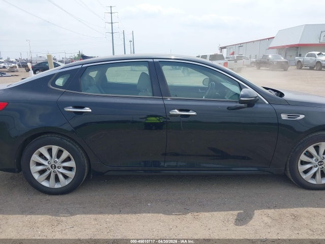 Продажа на аукционе авто 2018 Kia Optima Ex, vin: 5XXGU4L31JG247706, номер лота: 45010717