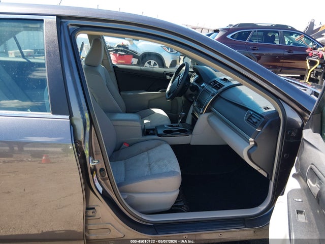 Продаж на аукціоні авто 2014 Toyota Camry Le, vin: 4T4BF1FK4ER393394, номер лоту: 45010722