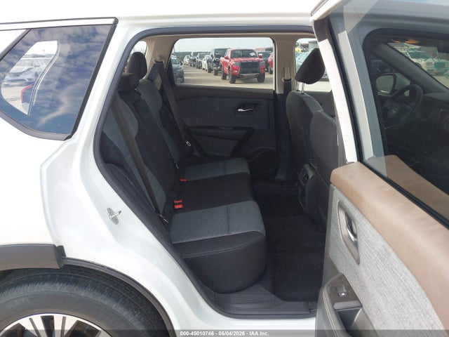 45010746 :رقم المزاد ، JN8BT3BA1PW002102 vin ، 2023 Nissan Rogue Sv Fwd مزاد بيع