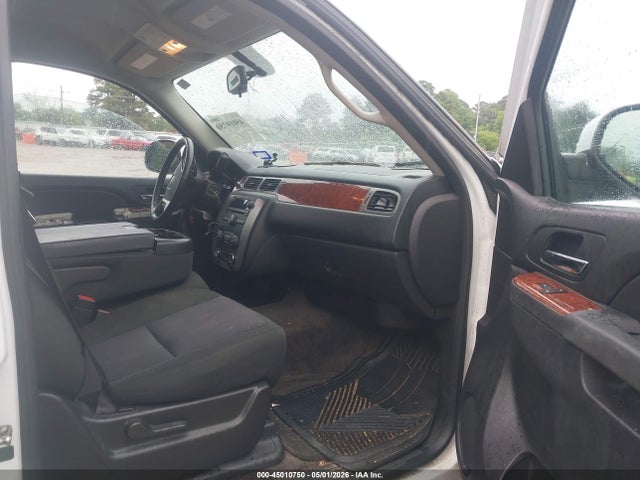 45010750 :رقم المزاد ، 1GKS1HE0XCR306222 vin ، 2012 Gmc Yukon Xl 1500 Sle مزاد بيع