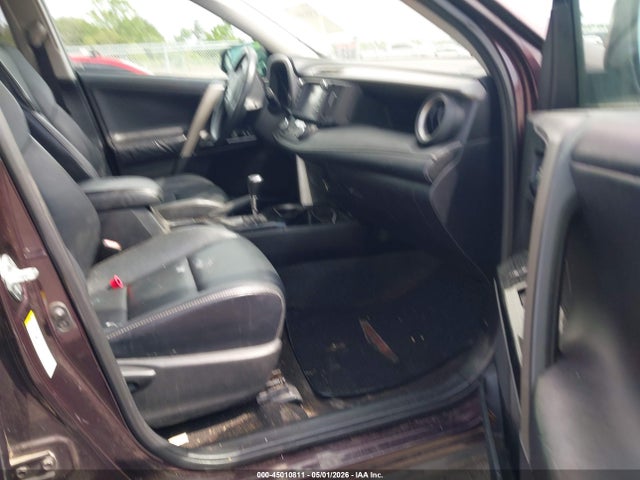 45010811 :رقم المزاد ، 2T3YFREV8HW374437 vin ، 2017 Toyota Rav4 Limited مزاد بيع