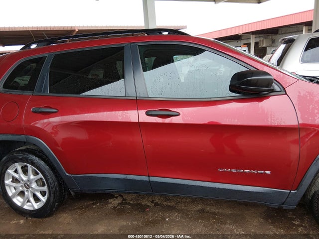 1C4PJLAS3HW527620 Jeep Cherokee Sport Fwd