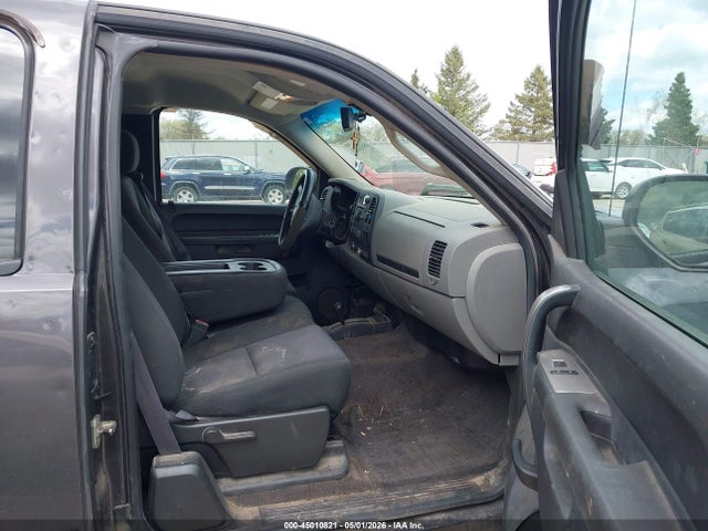 2011 Chevrolet Silverado 1500 Ls მანქანა იყიდება აუქციონზე, vin: 1GCRKREA2BZ260132, აუქციონის ნომერი: 45010821