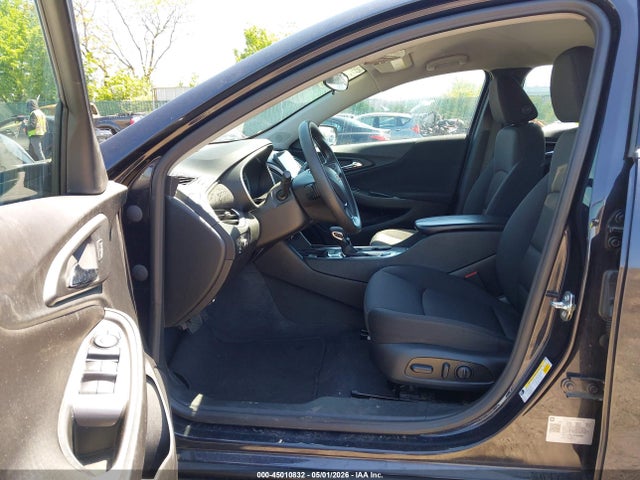 1G1ZD5ST3PF164861 Chevrolet Malibu Fwd 1lt