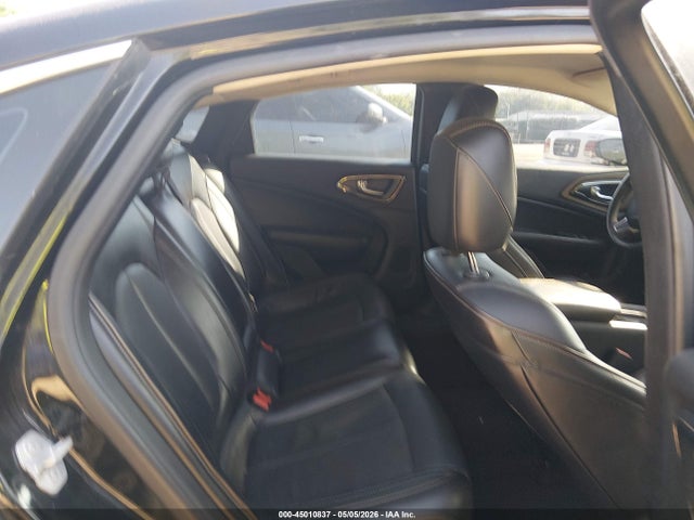 2015 Chrysler 200 C მანქანა იყიდება აუქციონზე, vin: 1C3CCCCG5FN572888, აუქციონის ნომერი: 45010837