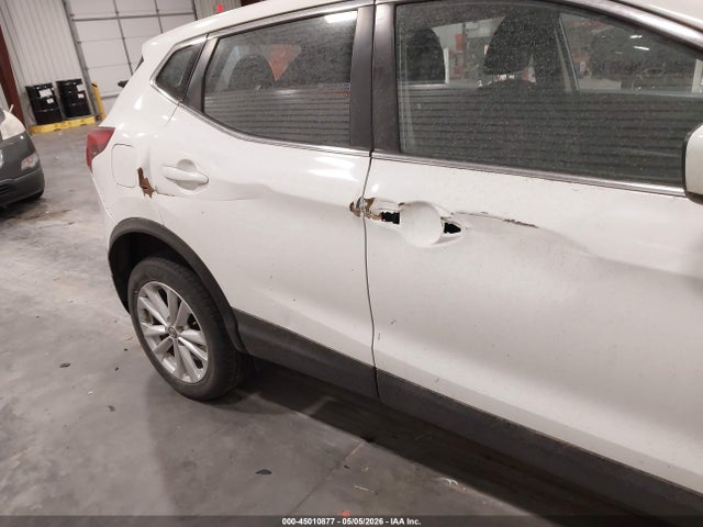 45010877 :رقم المزاد ، JN1BJ1CR4KW321550 vin ، 2019 Nissan Rogue Sport S مزاد بيع