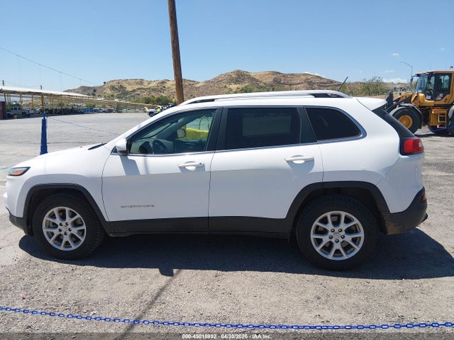 Продажа на аукционе авто 2018 Jeep Cherokee Latitude 4x4, vin: 1C4PJMCB1JD528463, номер лота: 45010892