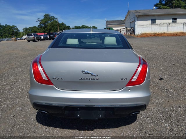 45010919 :رقم المزاد ، SAJWA2G73H8W03948 vin ، 2017 Jaguar Xj Xjl Portfolio مزاد بيع
