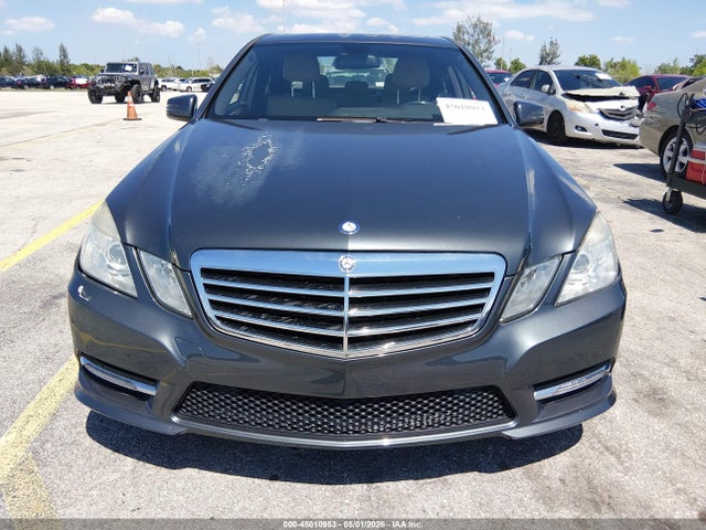 45010953 :رقم المزاد ، WDDHF5KB5DA758208 vin ، 2013 Mercedes-benz E 350 مزاد بيع