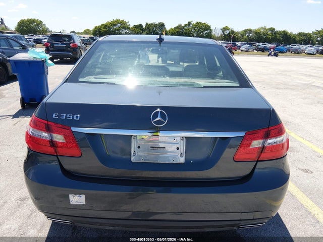 45010953 :رقم المزاد ، WDDHF5KB5DA758208 vin ، 2013 Mercedes-benz E 350 مزاد بيع