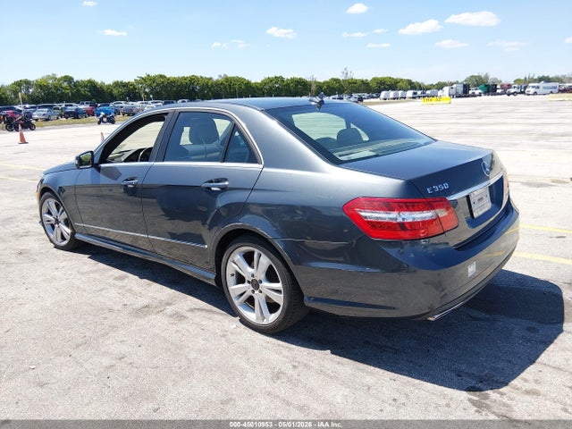 45010953 :رقم المزاد ، WDDHF5KB5DA758208 vin ، 2013 Mercedes-benz E 350 مزاد بيع