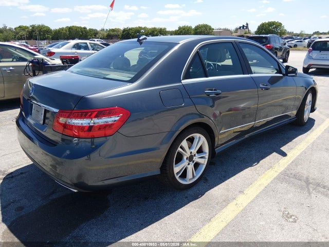 45010953 :رقم المزاد ، WDDHF5KB5DA758208 vin ، 2013 Mercedes-benz E 350 مزاد بيع