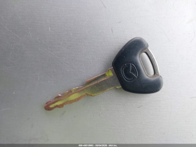 Продаж на аукціоні авто 2001 Mazda Mpv Dx/es/lx, vin: JM3LW28G710182880, номер лоту: 45010963