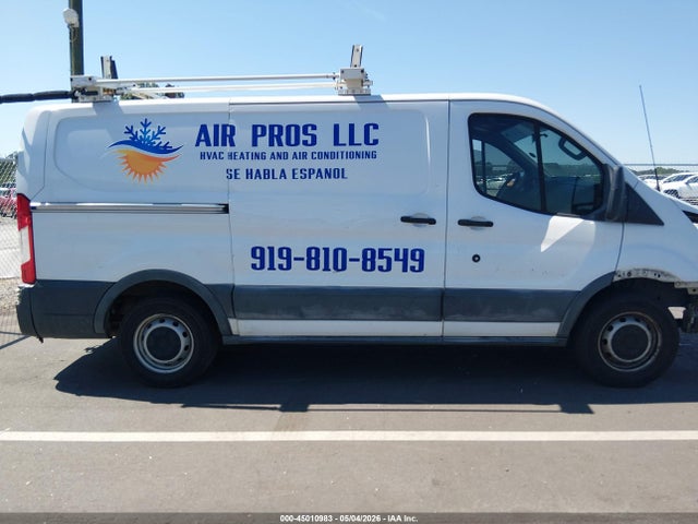 45010983 :رقم المزاد ، 1FTNE1YM1FKA97419 vin ، 2015 Ford Transit-150 مزاد بيع