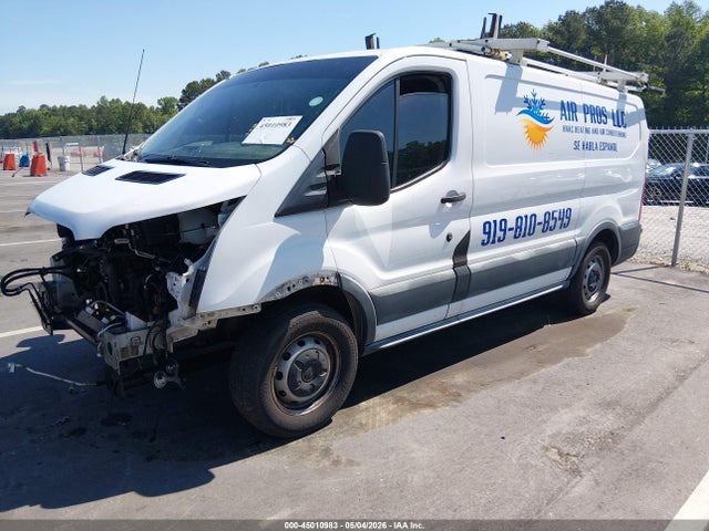 45010983 :رقم المزاد ، 1FTNE1YM1FKA97419 vin ، 2015 Ford Transit-150 مزاد بيع