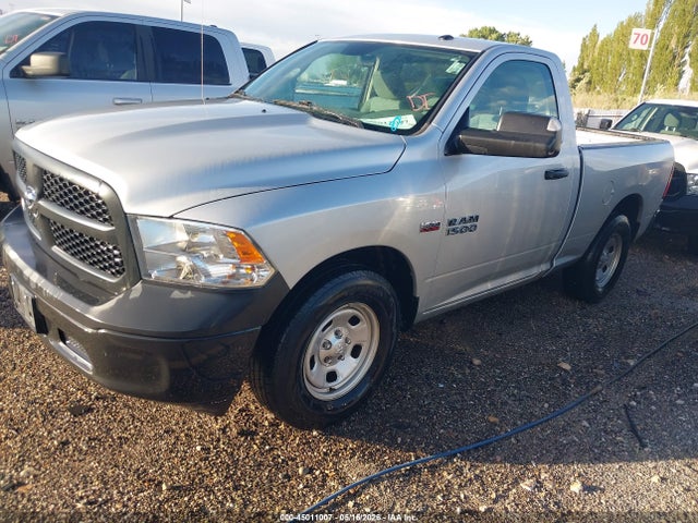 45011007 :رقم المزاد ، 3C6JR6AT3JG310606 vin ، 2018 Ram 1500 Tradesman  4x2 6'4 Box مزاد بيع
