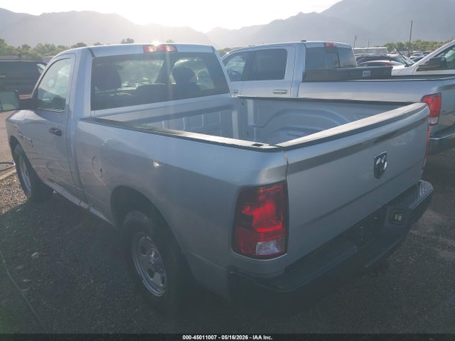 45011007 :رقم المزاد ، 3C6JR6AT3JG310606 vin ، 2018 Ram 1500 Tradesman  4x2 6'4 Box مزاد بيع