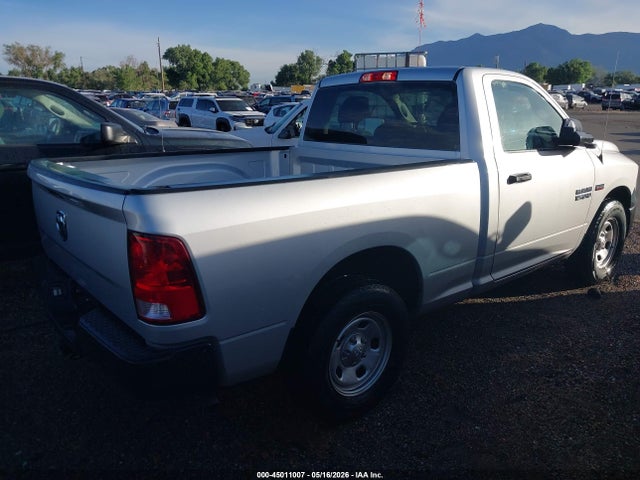 45011007 :رقم المزاد ، 3C6JR6AT3JG310606 vin ، 2018 Ram 1500 Tradesman  4x2 6'4 Box مزاد بيع
