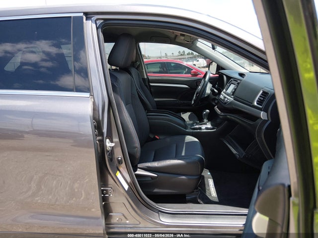 45011022 :رقم المزاد ، 5TDZKRFH5ES030361 vin ، 2014 Toyota Highlander Le Plus V6 مزاد بيع
