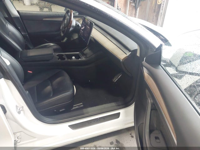 45011028 :رقم المزاد ، 5YJ3E1EB2NF106571 vin ، 2022 Tesla Model 3 Long Range Dual Motor All-wheel Drive مزاد بيع