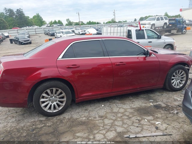 Продажа на аукционе авто 2013 Chrysler 300 Motown, vin: 2C3CCAAG5DH731843, номер лота: 45011059