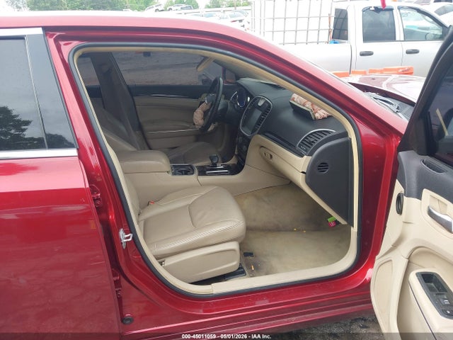 Продажа на аукционе авто 2013 Chrysler 300 Motown, vin: 2C3CCAAG5DH731843, номер лота: 45011059
