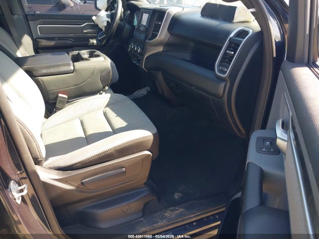 2021 Ram 1500 Big Horn  4x4 6'4 Box მანქანა იყიდება აუქციონზე, vin: 1C6SRFBT0MN509028, აუქციონის ნომერი: 45011060