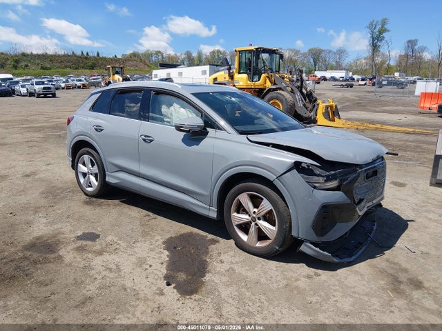 45011079 :رقم المزاد ، WA1H2BFZ4NP051007 vin ، 2022 Audi Q4 E-tron Premium Plus 50 Quattro مزاد بيع